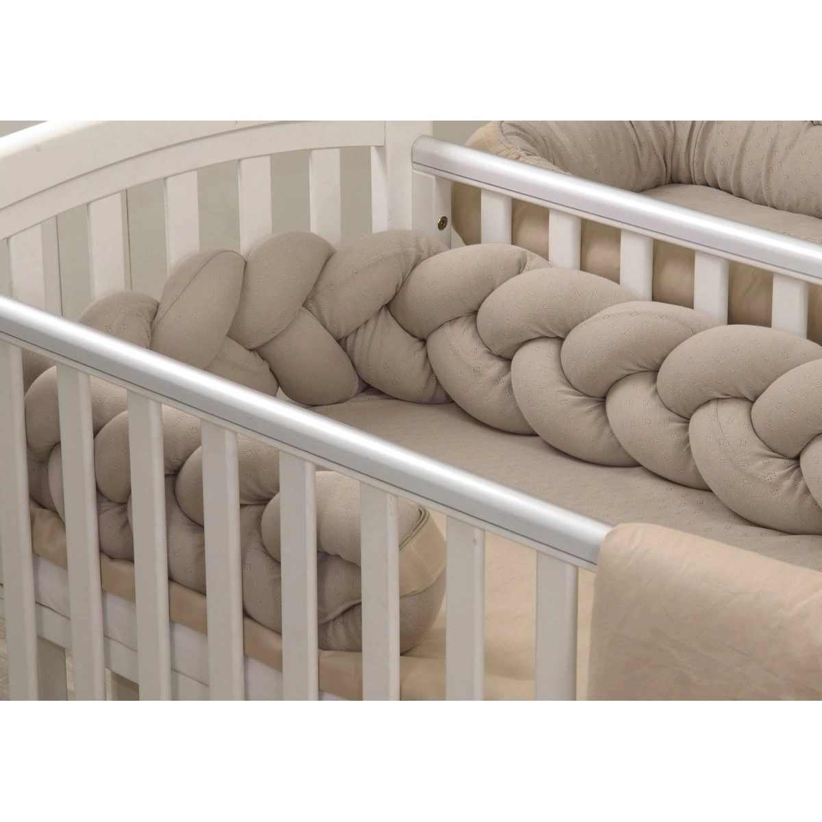 MamaLoes Amy Ajour Nougat 210 Cm Braided Bedbumper 84269 - Afbeelding 5
